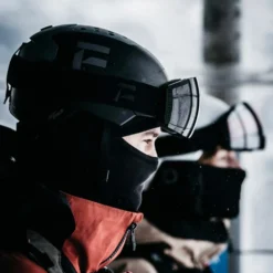 Casco Flaxta Deep Space Mips Black