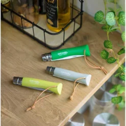 Coltelli Opinel N°07 Baroudeur Vert Prairie