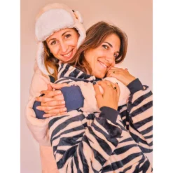 Mantelle All-In Poncho Plaid Zebra Dark Pink