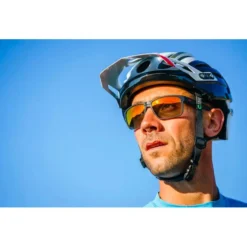 Occhiali da sole Julbo Renegade Noir Mat Reactiv Performance 1-3 Red