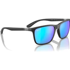 Occhiali da sole Ray Ban RB4385 Matte Black Chromance Polar Green Blue