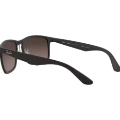 Occhiali da sole Ray Ban RB4264 Matte Black Chromance Silver Polar