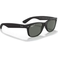 Occhiali da sole Ray Ban RB2132 New Wayfarer Classic Matte Rubber Black Polar Green