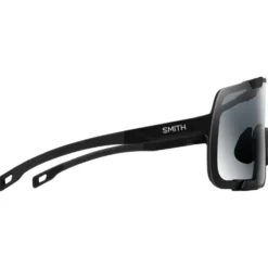 Occhiali da sole Smith Syncline Matte Black Chromapop Photochromic Clear To Grey + Clear