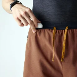 Pantaloncini da trail DARE2B Movement II Short Arabian Spice