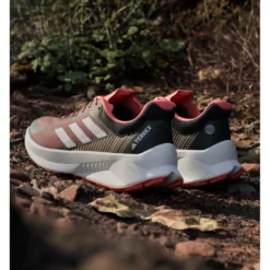 Scarpe da trail adidas Terrex Soulstride Flow W Core Black Crystal White Impact Orange