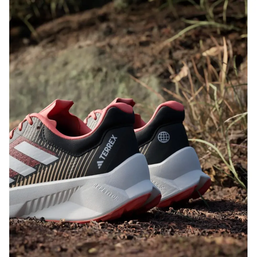 Scarpe da trail adidas Terrex Soulstride Flow W Core Black Crystal White Impact Orange