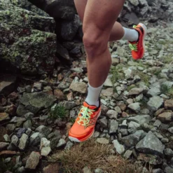 Scarpe da trail Saucony Peregrine 16 Fire Black