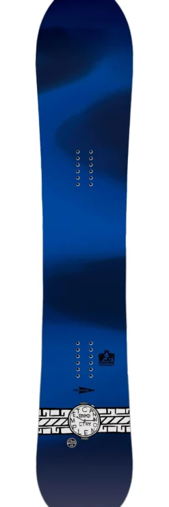 Tavola snowboard Gnu Banked Country