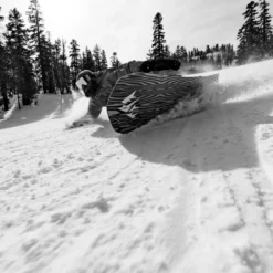 Tavola snowboard Jones Freecarver 6000s