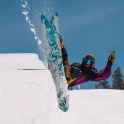 Tavola snowboard Jones Storm Wolf