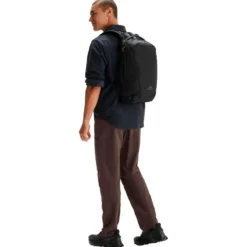 Zaino Kathmandu Litehaul Plus I 12L Black Stingray